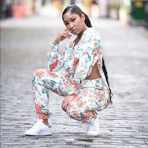 Vintage Guess Floral 2 Piece Set